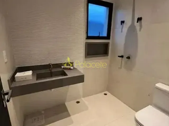 Casa com 700m² 4 quartos e 5 banheiros, à venda, no bairro Urbanova em São José Dos Campos