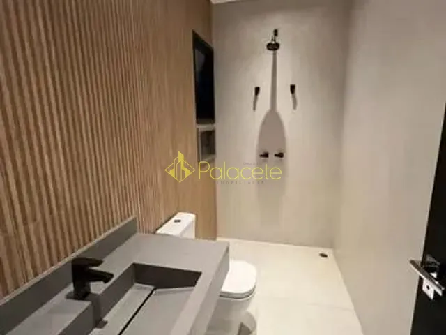Casa com 700m² 4 quartos e 5 banheiros, à venda, no bairro Urbanova em São José Dos Campos