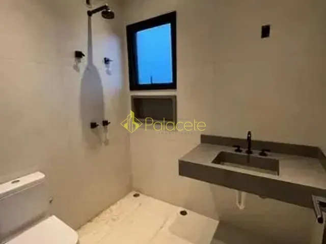 Casa com 700m² 4 quartos e 5 banheiros, à venda, no bairro Urbanova em São José Dos Campos