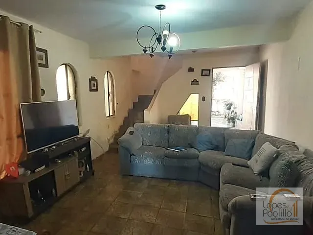 Casa com 150m² 3 quartos e 2 banheiros, à venda, no bairro Jardim Alvinópolis em Atibaia