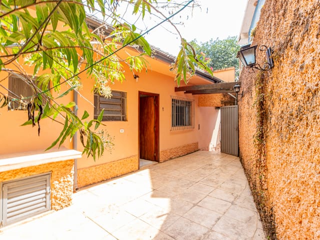 Foto do Casa - Casa tipo para venda em Bela Vista com 1 quarto, 80m² | Lares e Andares Imóveis