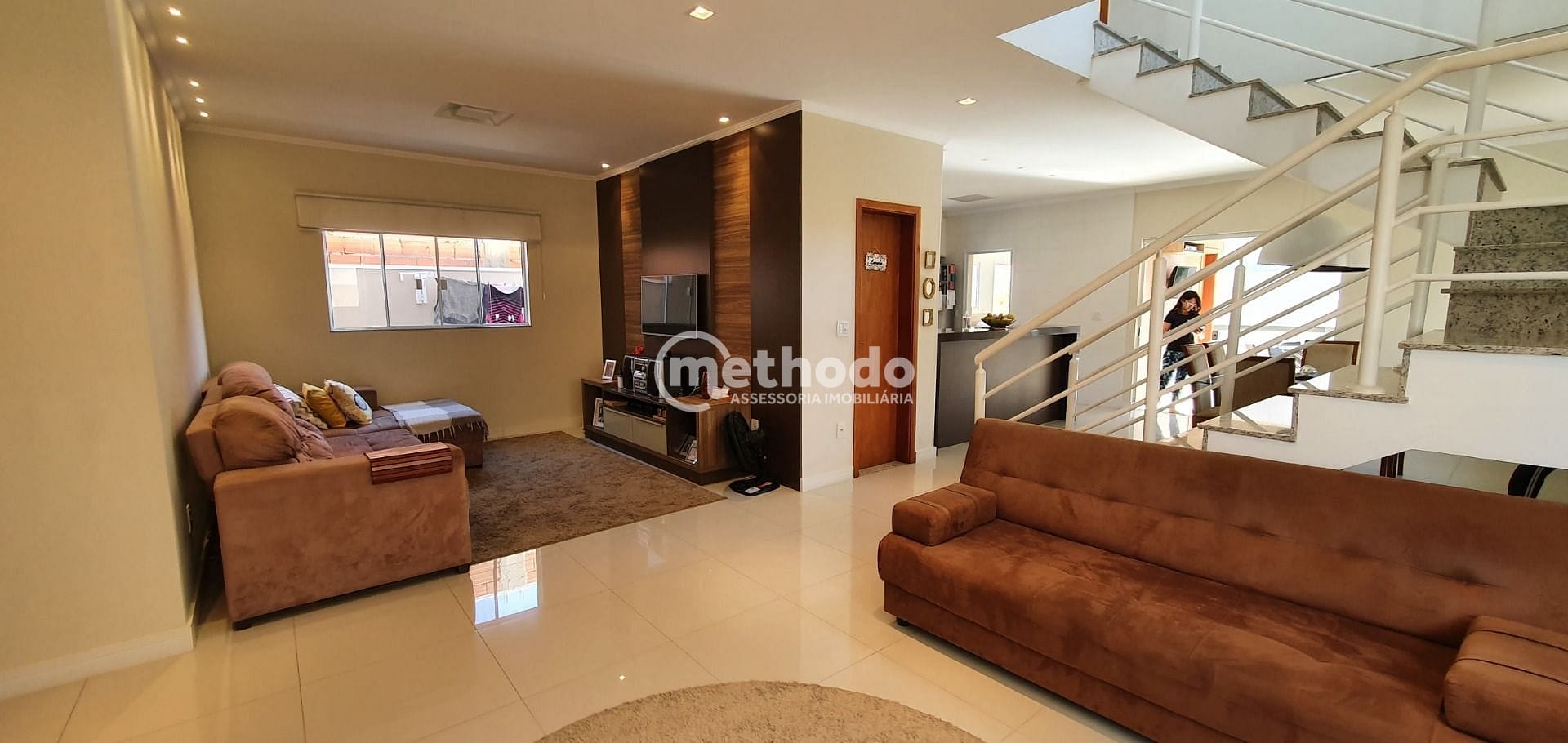 Casa, 3 quartos, 227 m² - Foto 2