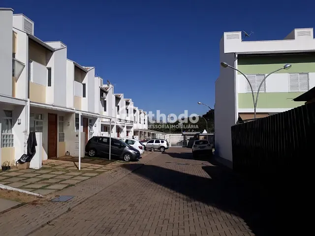 Casa 3 quartos e 3 banheiros, para alugar, no bairro Parque Taquaral em Campinas