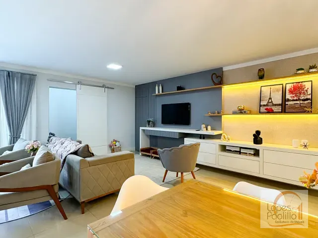 Casa com 390m² 4 quartos e 2 banheiros, à venda, no bairro Vila Rica em Atibaia