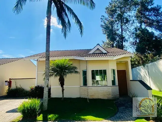 Casa com 250m² 3 quartos e 3 banheiros, à venda, no bairro Jardim Santa Bárbara em Atibaia