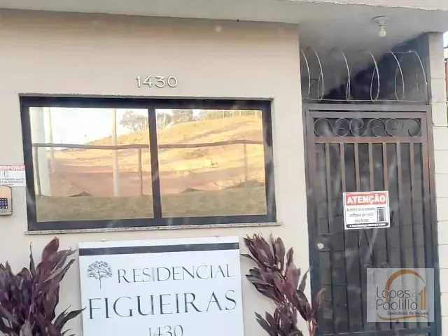 Casa com 52m² 2 quartos e 2 banheiros, para alugar, no bairro Jardim Colonial em Atibaia