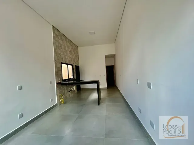 Casa com 200m² 3 quartos e 2 banheiros, à venda, no bairro Jardim dos Pinheiros em Atibaia