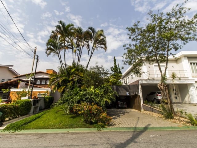 Casa com 364m² 3 quartos e 3 banheiros, à venda ou para alugar, no bairro Alphaville em Santana de Parnaíba