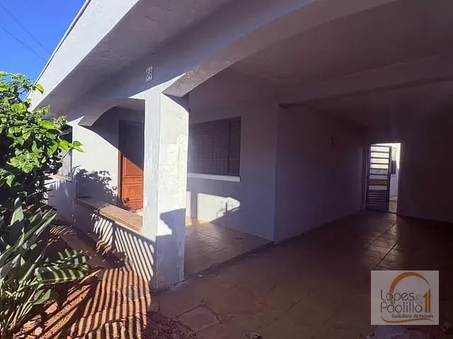 Casa com 250m² 2 quartos e 2 banheiros, à venda, no bairro Vila Thais em Atibaia