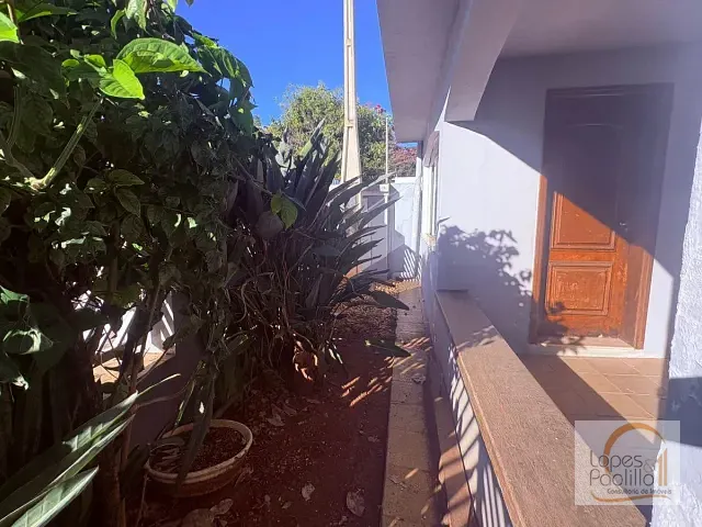 Casa com 250m² 2 quartos e 2 banheiros, à venda, no bairro Vila Thais em Atibaia