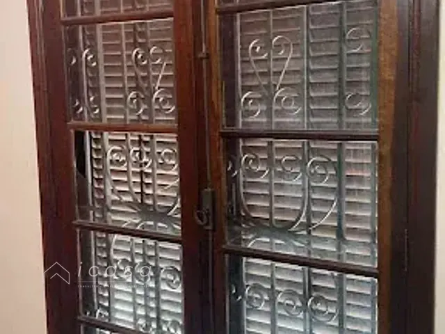 Casa com 500m² 3 quartos e 3 banheiros, para alugar, no bairro Jardim Santa Maria em Jacareí
