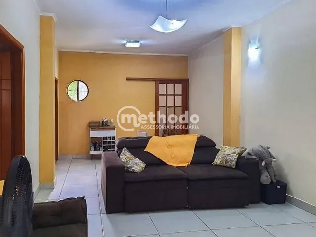 Casa com 250m² 2 quartos e 2 banheiros, à venda, no bairro Vila Industrial em Campinas