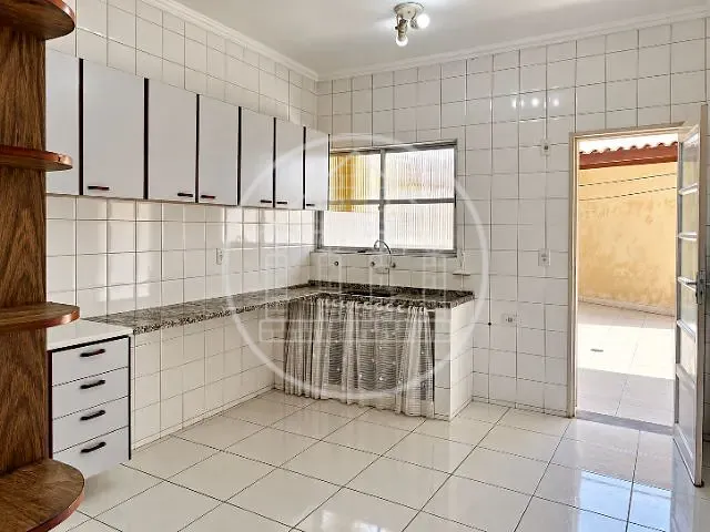 Sobrado 2 quartos e 2 banheiros, à venda ou para alugar, no bairro Cidade Dutra em São Paulo