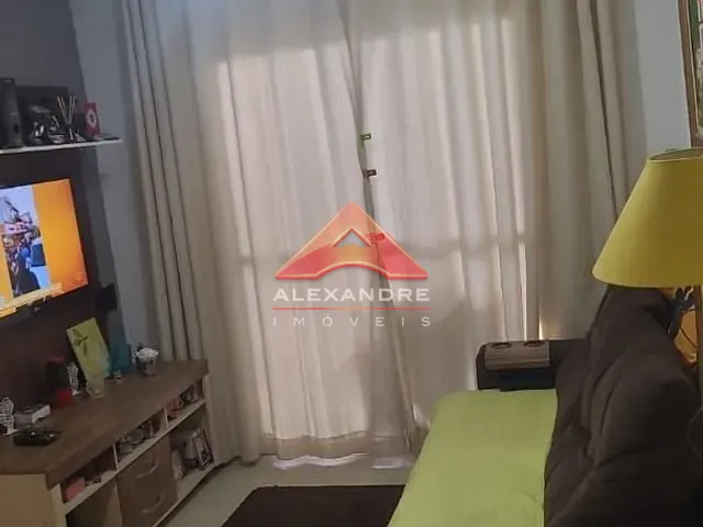 Casa com 200m² 3 quartos e 2 banheiros, à venda, no bairro Eugênio de Melo em São José dos Campos