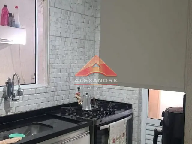 Casa com 200m² 3 quartos e 2 banheiros, à venda, no bairro Eugênio de Melo em São José dos Campos