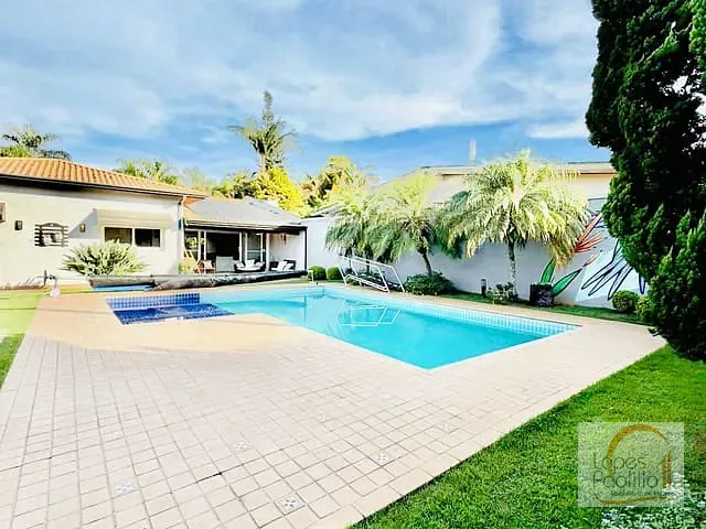 Casa com 612m² 3 quartos e 5 banheiros, para alugar, no bairro Jardim Flamboyant em Atibaia