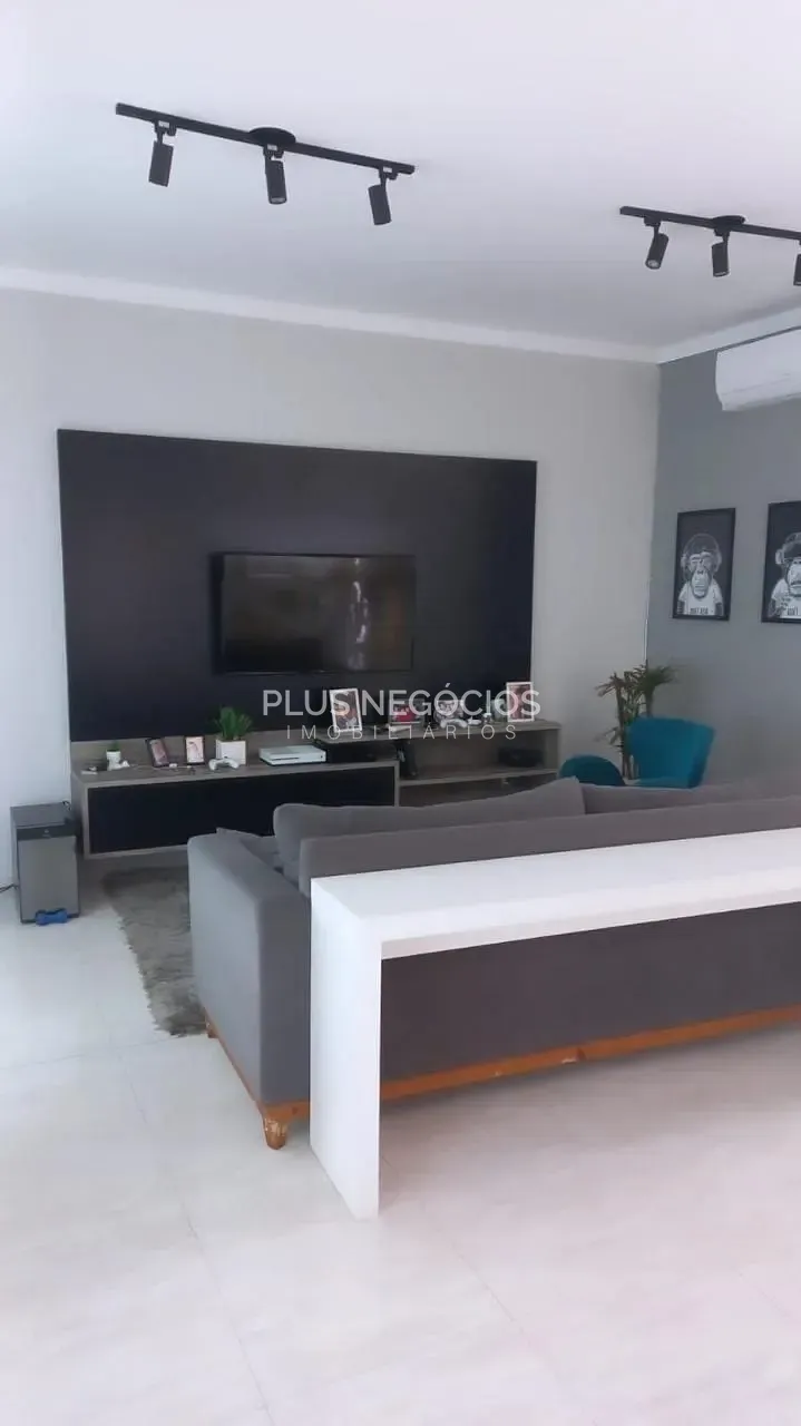 Casa, 3 quartos, 137 m² - Foto 2