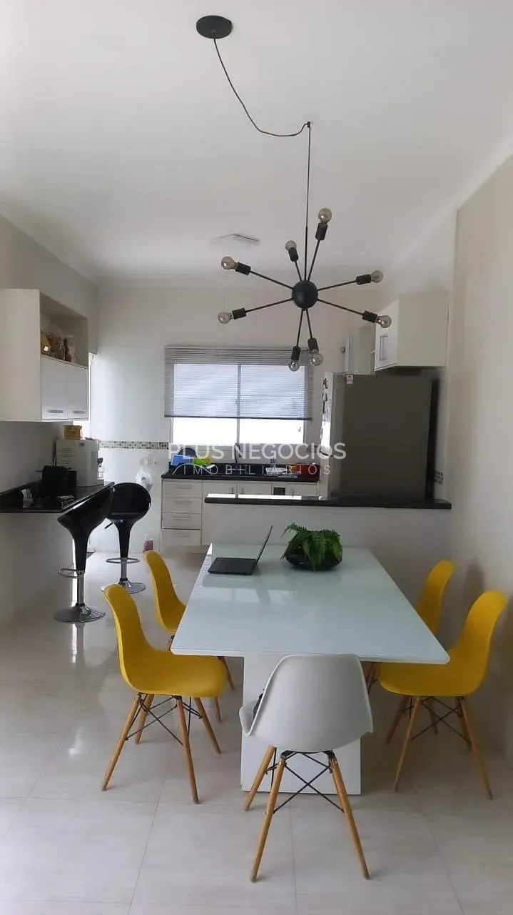 Casa, 3 quartos, 137 m² - Foto 4
