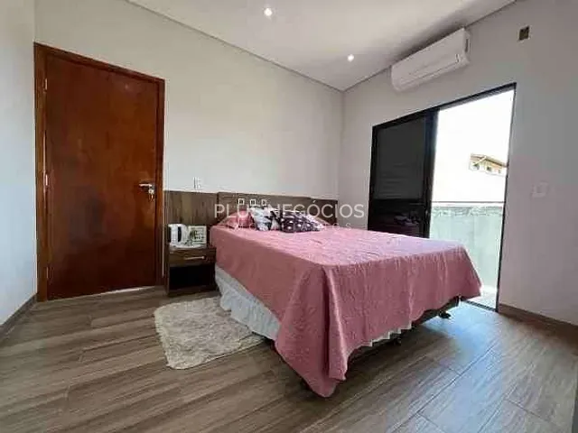Sobrado com 300m² 4 quartos e 4 banheiros, à venda, no bairro Jardim Residencial Vivenda do Itavuvu em Sorocaba