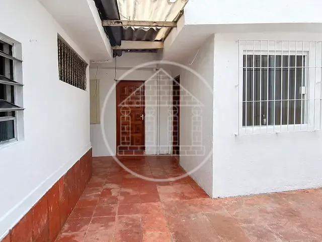 Casa 2 quartos e 2 banheiros, à venda, no bairro Parque Brasil em São Paulo