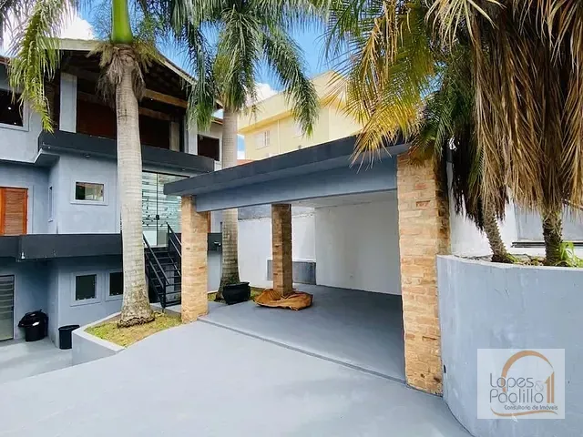 Casa com 295m² 2 quartos e 1 banheiro, à venda, no bairro Jardim América em Atibaia