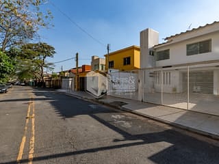Foto do Casa-Casa tipo para venda em Morumbi com 5 quartos, sendo 1 suíte, 368m²