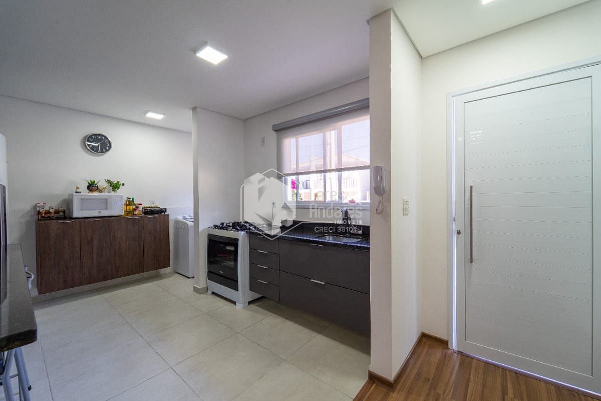 Casa à venda com 3 quartos, 110m² - Foto 35