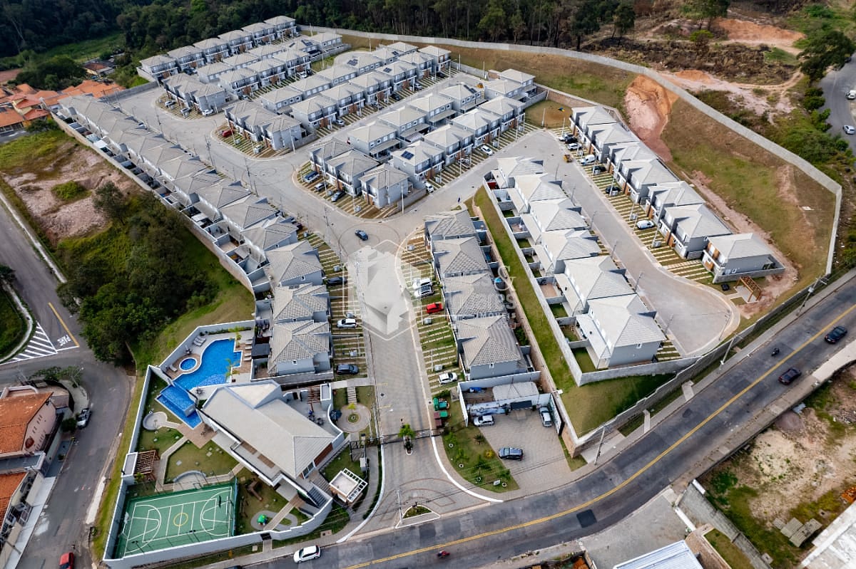 Casa à venda com 3 quartos, 110m² - Foto 9