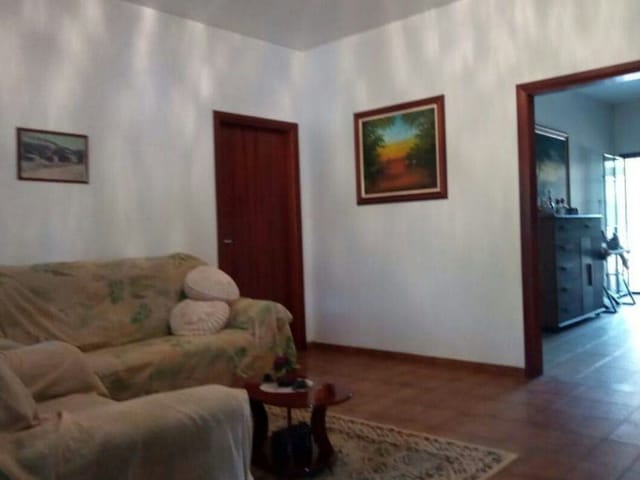 Casa com 760m² 3 quartos e 3 banheiros, à venda, no bairro Jardim Residencial Doutor Lessa em Pindamonhangaba