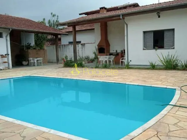 Casa com 760m² 3 quartos e 3 banheiros, à venda, no bairro Jardim Residencial Doutor Lessa em Pindamonhangaba