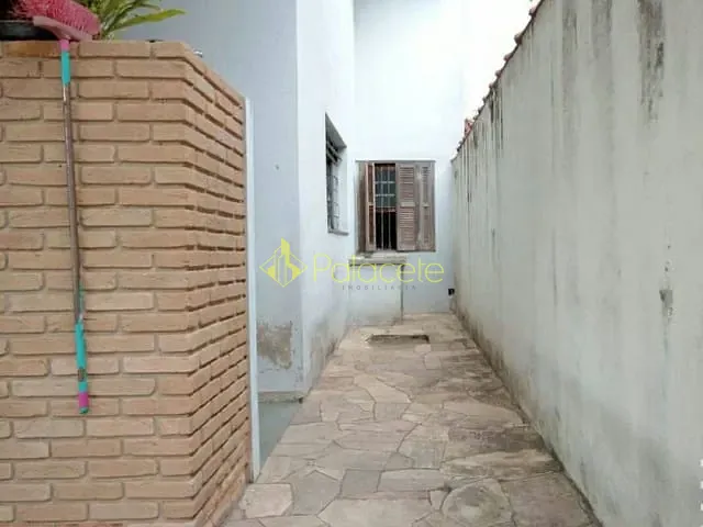 Casa com 760m² 3 quartos e 3 banheiros, à venda, no bairro Jardim Residencial Doutor Lessa em Pindamonhangaba