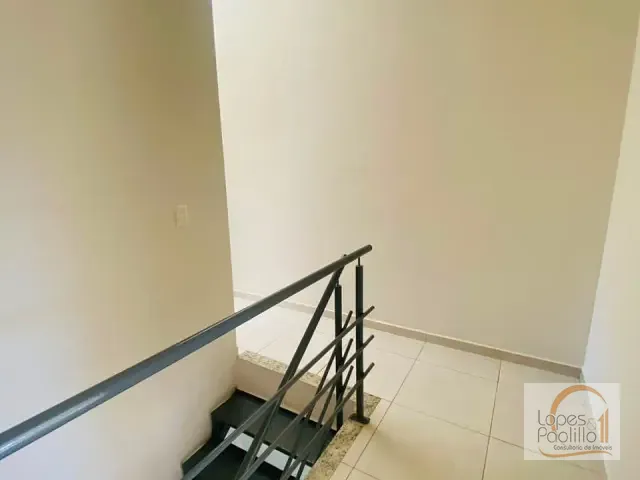 Casa com 160m² 3 quartos e 3 banheiros, para alugar, no bairro Jardim dos Pinheiros em Atibaia