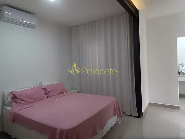 Casa com 194m² 2 quartos e 2 banheiros, à venda, no bairro São Gonçalo em Taubaté