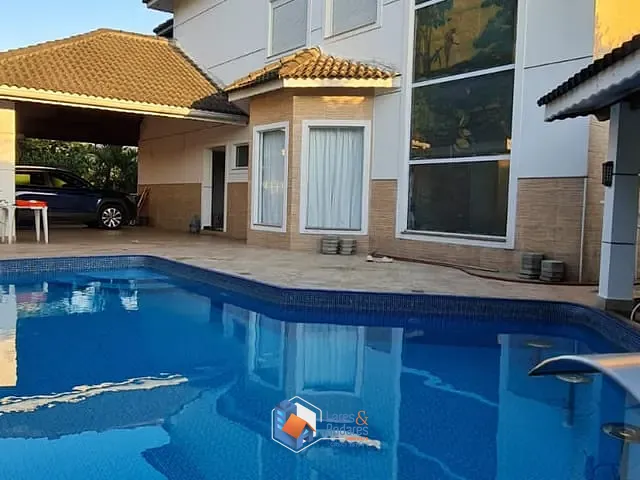 Casa com 1267m² 4 quartos e 5 banheiros, à venda, no bairro Condomínio Alpes da Cantareira em Mairiporã
