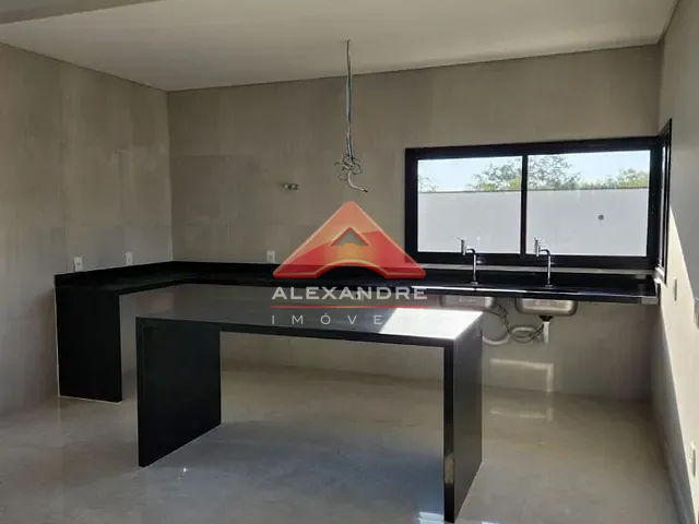 Casa com 536m² 4 quartos e 1 banheiro, à venda, no bairro Bairro do Grama em Caçapava