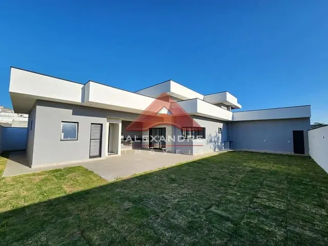 Casa com 536m² 4 quartos e 1 banheiro, à venda, no bairro Bairro do Grama em Caçapava