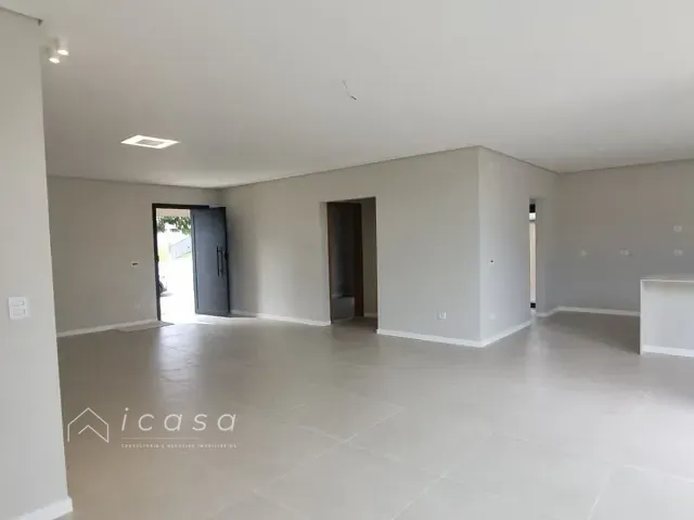 Casa com 260m² 3 quartos e 4 banheiros, à venda, no bairro Jardim Santa Júlia em São José dos Campos