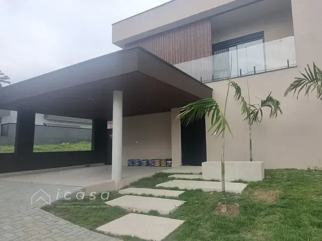 Casa com 260m² 3 quartos e 4 banheiros, à venda, no bairro Jardim Santa Júlia em São José dos Campos