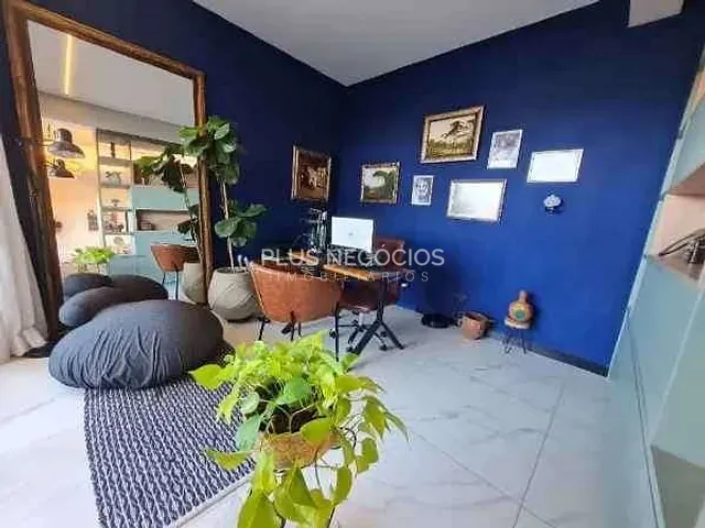Casa com 300m² 3 quartos e 5 banheiros, à venda, no bairro Vila Haro em Sorocaba