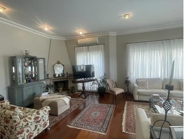 Casa com 415m² 2 quartos e 4 banheiros, à venda, no bairro Alphaville em Santana de Parnaíba