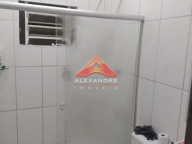 Casa com 125m² 2 quartos e 2 banheiros, à venda, no bairro Conjunto Residencial Galo Branco em São José dos Campos