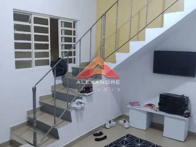Casa com 125m² 2 quartos e 2 banheiros, à venda, no bairro Conjunto Residencial Galo Branco em São José dos Campos
