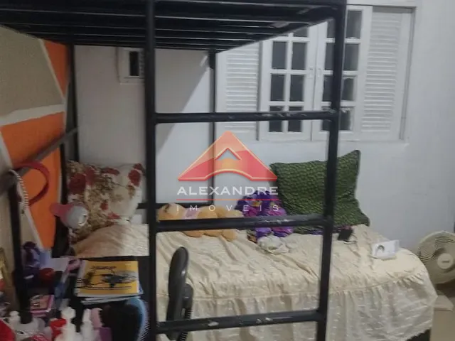 Casa com 125m² 2 quartos e 2 banheiros, à venda, no bairro Conjunto Residencial Galo Branco em São José dos Campos