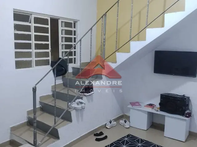 Casa com 125m² 2 quartos e 2 banheiros, à venda, no bairro Conjunto Residencial Galo Branco em São José dos Campos