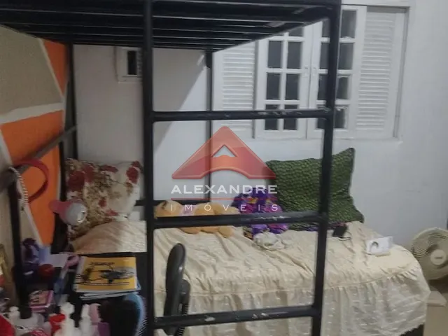 Casa com 125m² 2 quartos e 2 banheiros, à venda, no bairro Conjunto Residencial Galo Branco em São José dos Campos