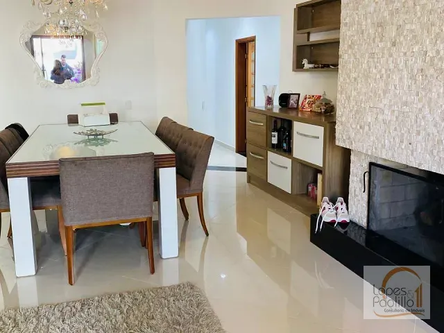 Casa com 396m² 3 quartos e 5 banheiros, à venda, no bairro Jardim Floresta em Atibaia