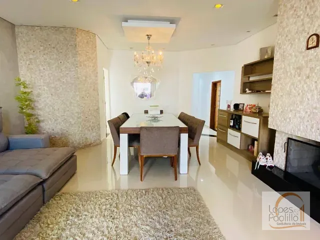 Casa com 396m² 3 quartos e 5 banheiros, à venda, no bairro Jardim Floresta em Atibaia