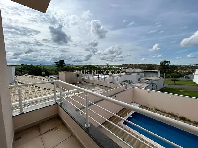 Casa com 300m² 3 quartos e 5 banheiros, à venda, no bairro Wanel Ville em Sorocaba