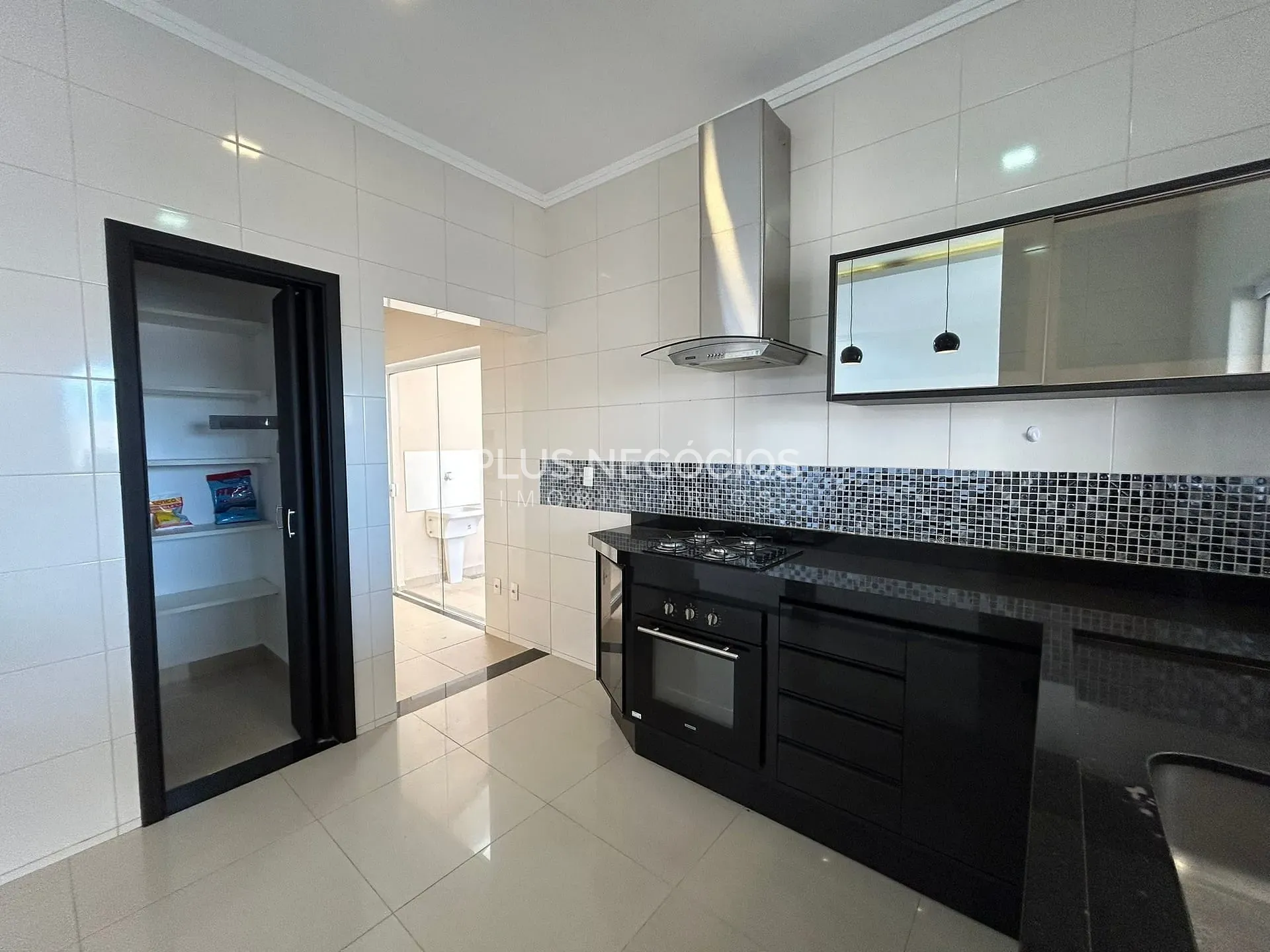 Casa, 3 quartos, 230 m² - Foto 36