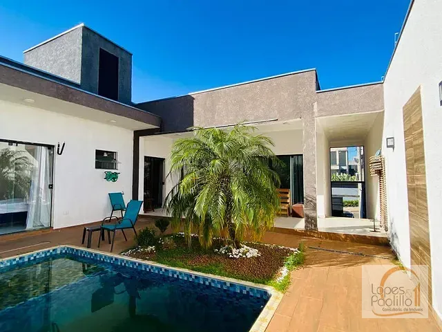Casa com 384m² 4 quartos e 3 banheiros, à venda, no bairro Loteamento Parque Residencial Serras de Atibaia II em Atibaia